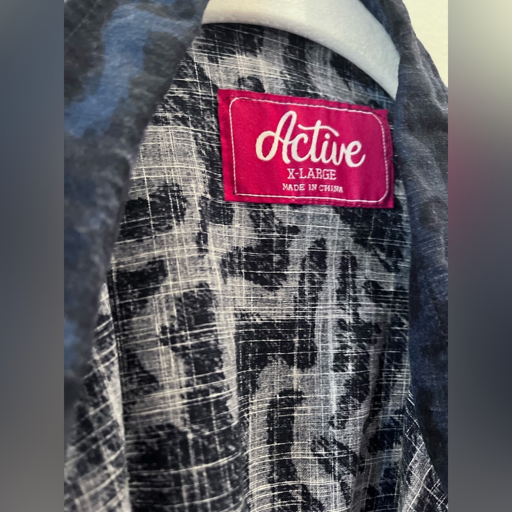 Men’s shirt